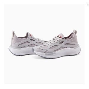 Hunter Women's Women's Tulip Lace-up Casual Sneakers Grey Sz 7.5 Water Repellent